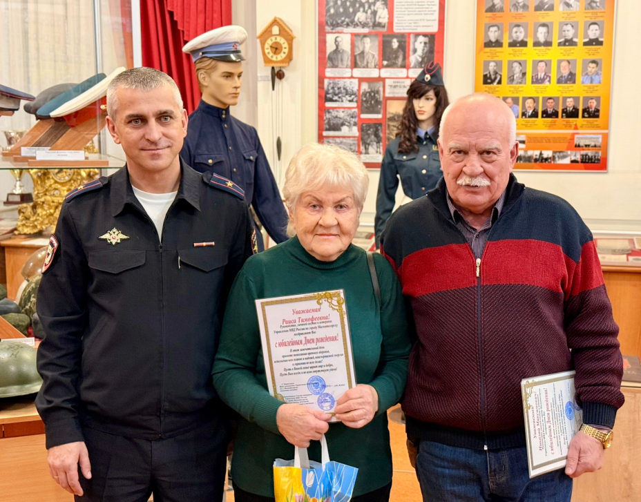 В праздничной обстановке | Фотография 2