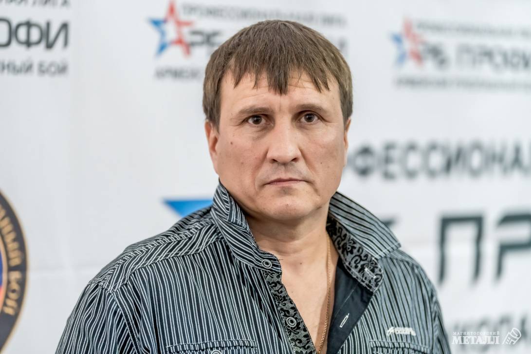 Рустам Муллаяров