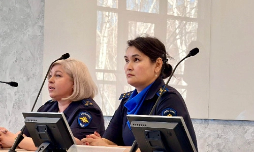 Полицейские встретились со студентами