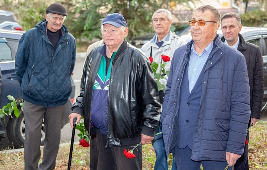 Честно жил, честно работал