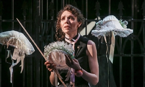 Драмы, комедии, сказки, мюзиклы…