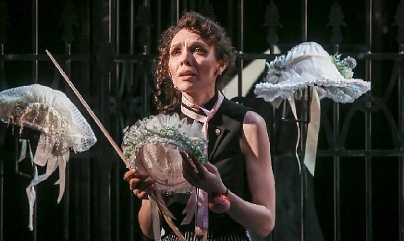 Драмы, комедии, сказки, мюзиклы…