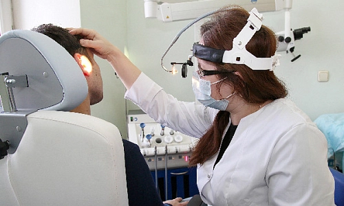 Без узких специалистов