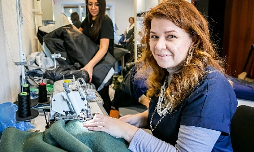 Их оружие – иголки и нитки