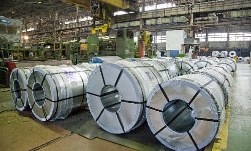 Снова в лидерах