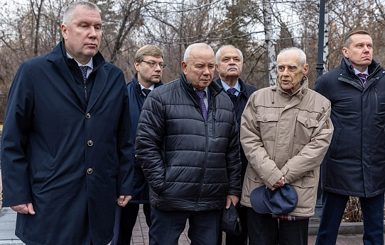 «Трудовая слава комбината будет вечной памятью ему»