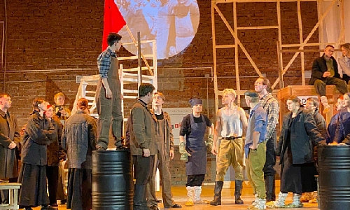 Премьера «Стройфронта»