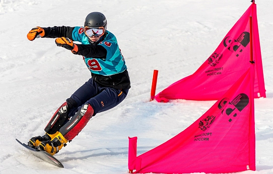 Тепло спорту не помеха