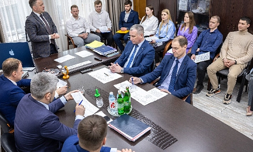 Молодёжь диктует будущее