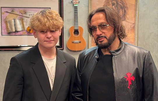 Русский певец нового типа