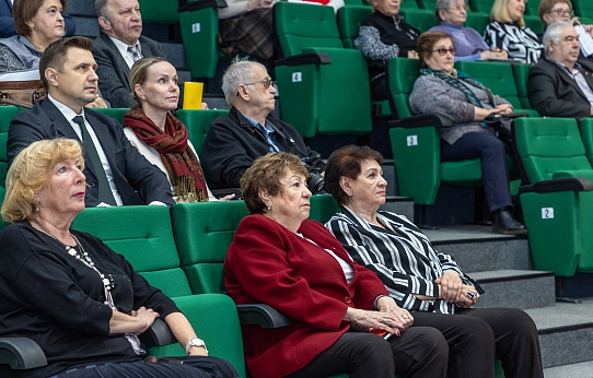 Планы строит осень жизни