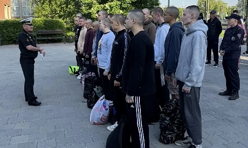 На службу