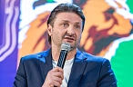 Достучаться до молодого сердечка