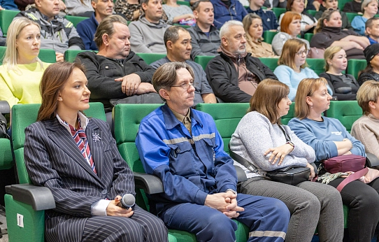 Понимать и слышать друг друга