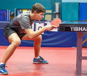 За столами – профи