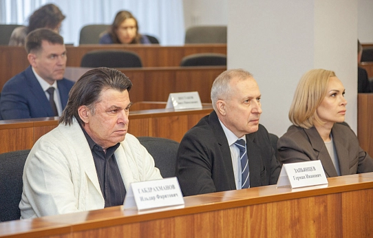 Команда общественников приступила к работе