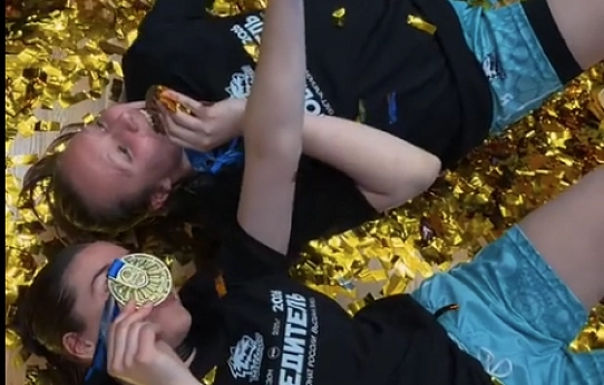 «Нам помогли родные стены»