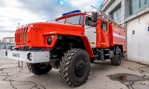 Сухих рукавов, огнеборцы!