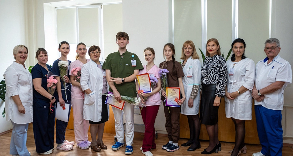 Быть опорой и источником милосердия