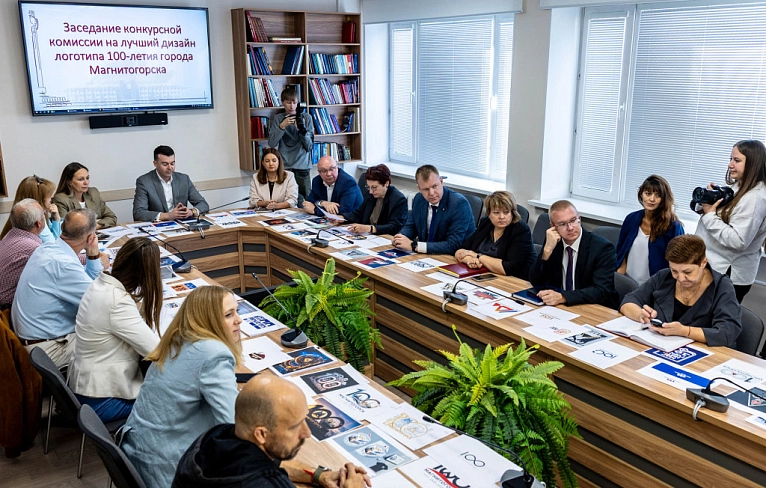 В поисках главного символа