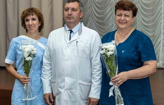 Дарить частицу себя