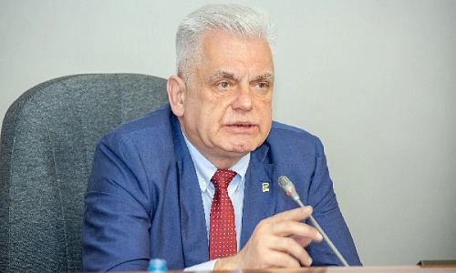 Лицом к лицу