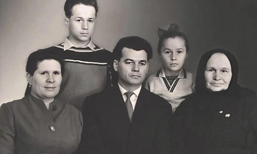 Золотой мальчик