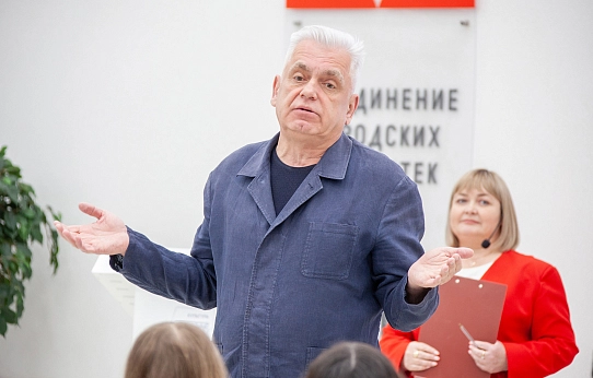 «Не позволим переписать историю»