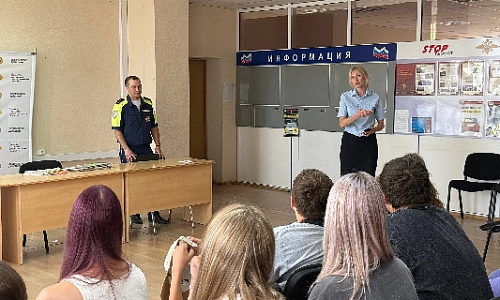 Пригласили на службу и напомнили о ПДД