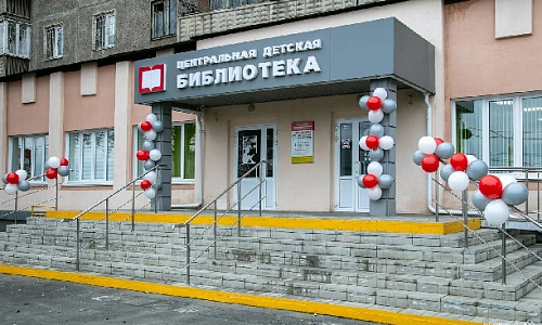 «Давайте дружить литературами!»