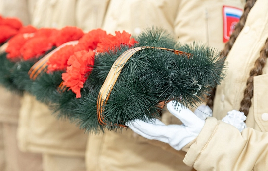 Подвиг твой бессмертен…