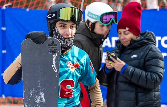 Тепло спорту не помеха