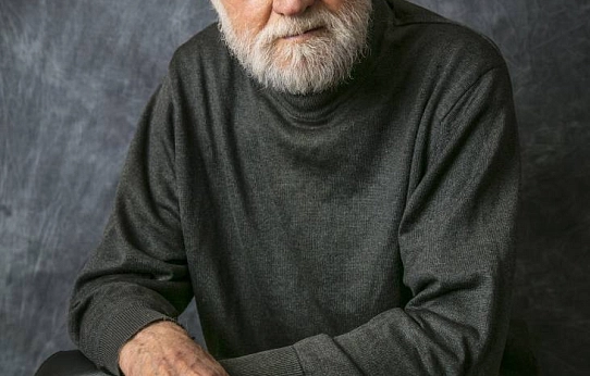 Писатель, художник, философ