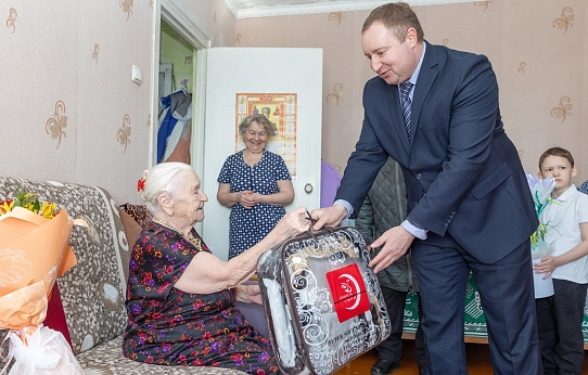 В обед – 100 лет!