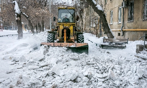 Дело к весне, а заботы зимние