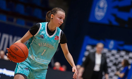 «Нам помогли родные стены»