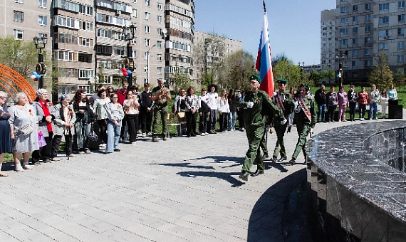 Митинг, концерт, полевая кухня
