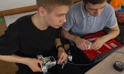 ММК поддерживает юные таланты