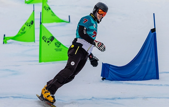 Тепло спорту не помеха