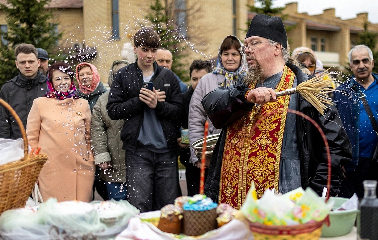 Торжество жизни