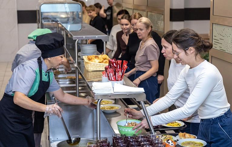 Изумление – восторг – гордость