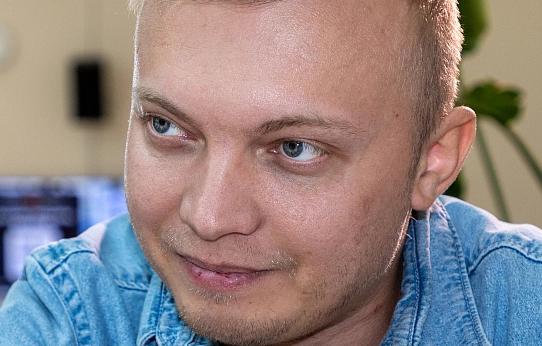 Театр, ярмарка и виртуальная реальность