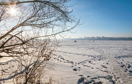 Весенний лёд – коварная ловушка