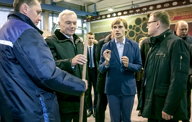 Создающие историю