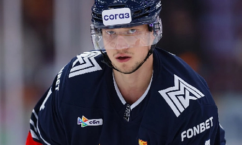 Лидер несёт потери