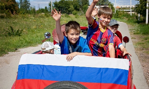 Три главных цвета страны